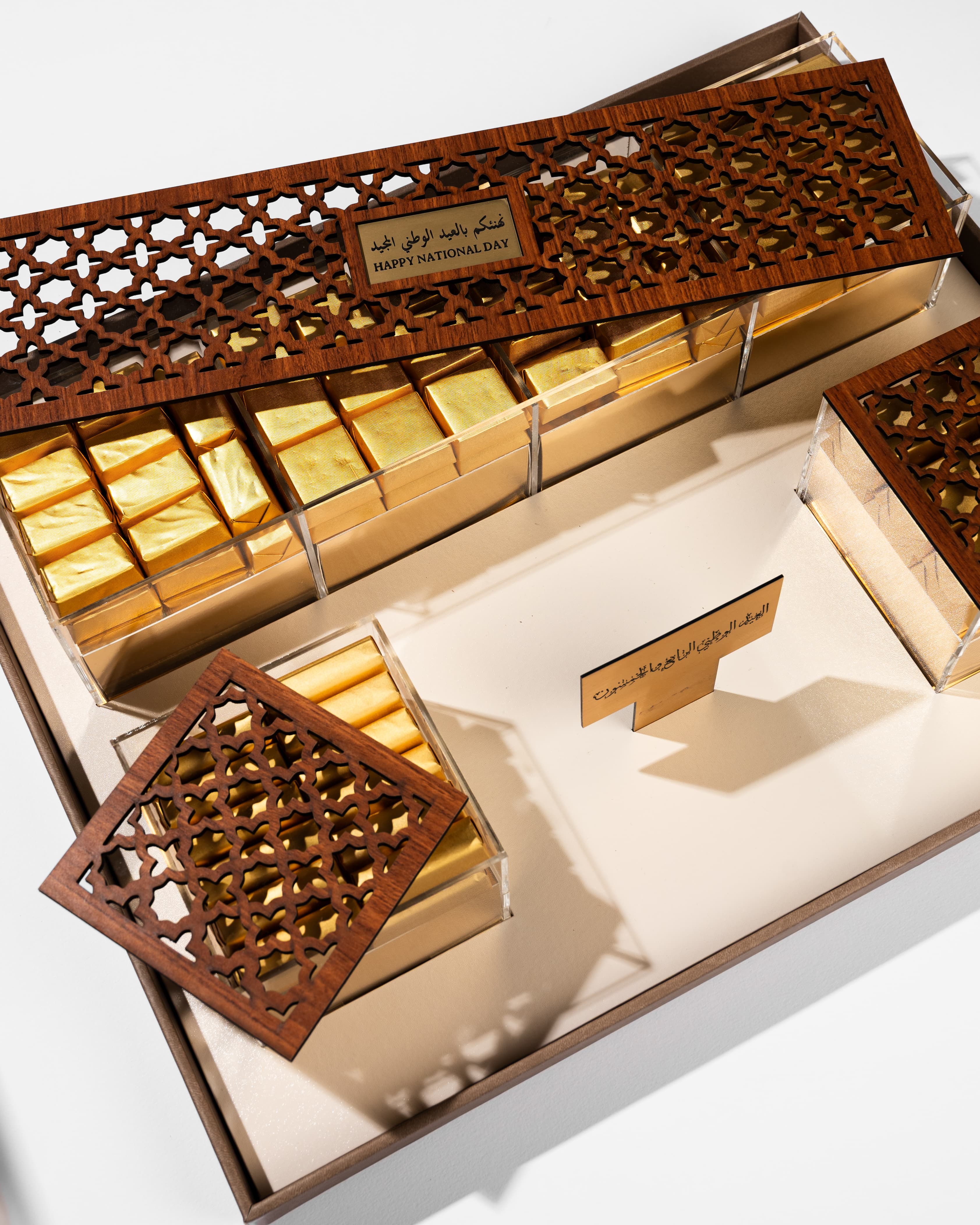 PETALEN luxury gifting and ribbon detail